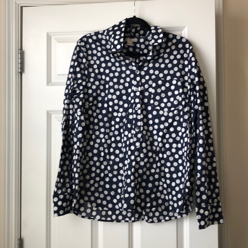 Half Button top